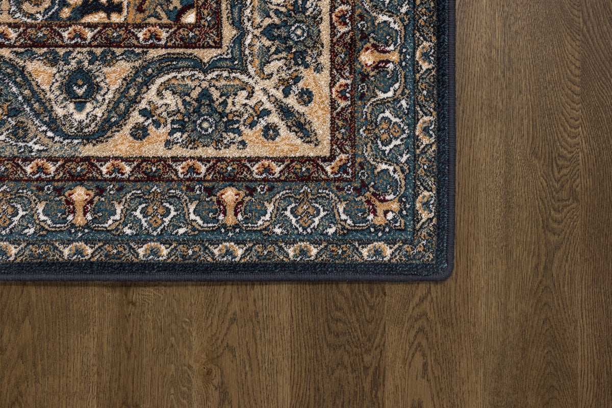 Isfahan Aretuza Emerald