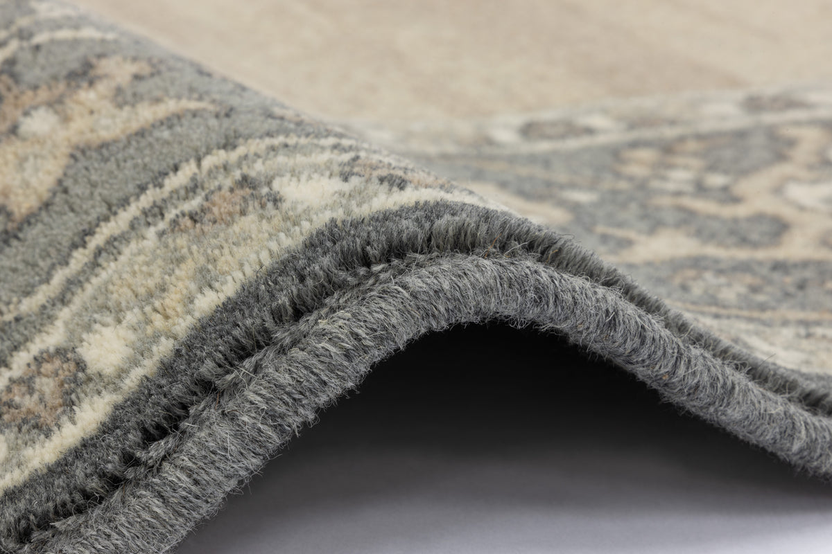 Isfahan Uriasz Linen
