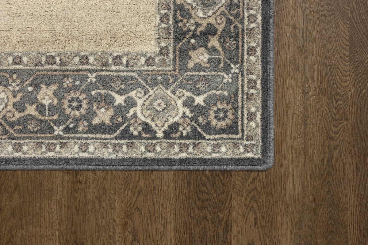 Isfahan Uriasz Linen