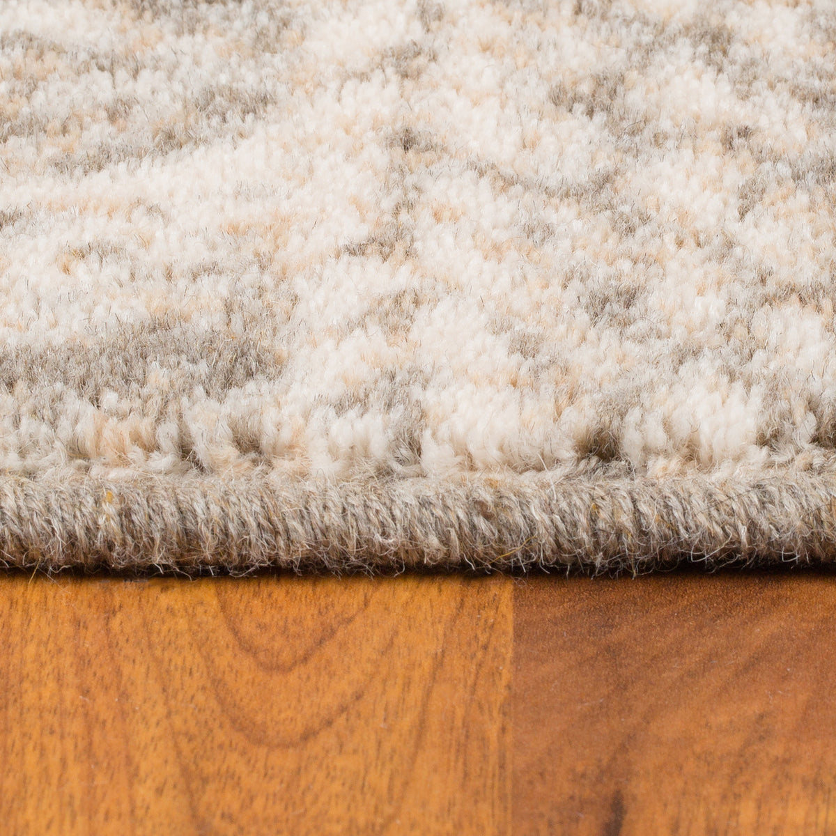 Isfahan M Kadesz Grey