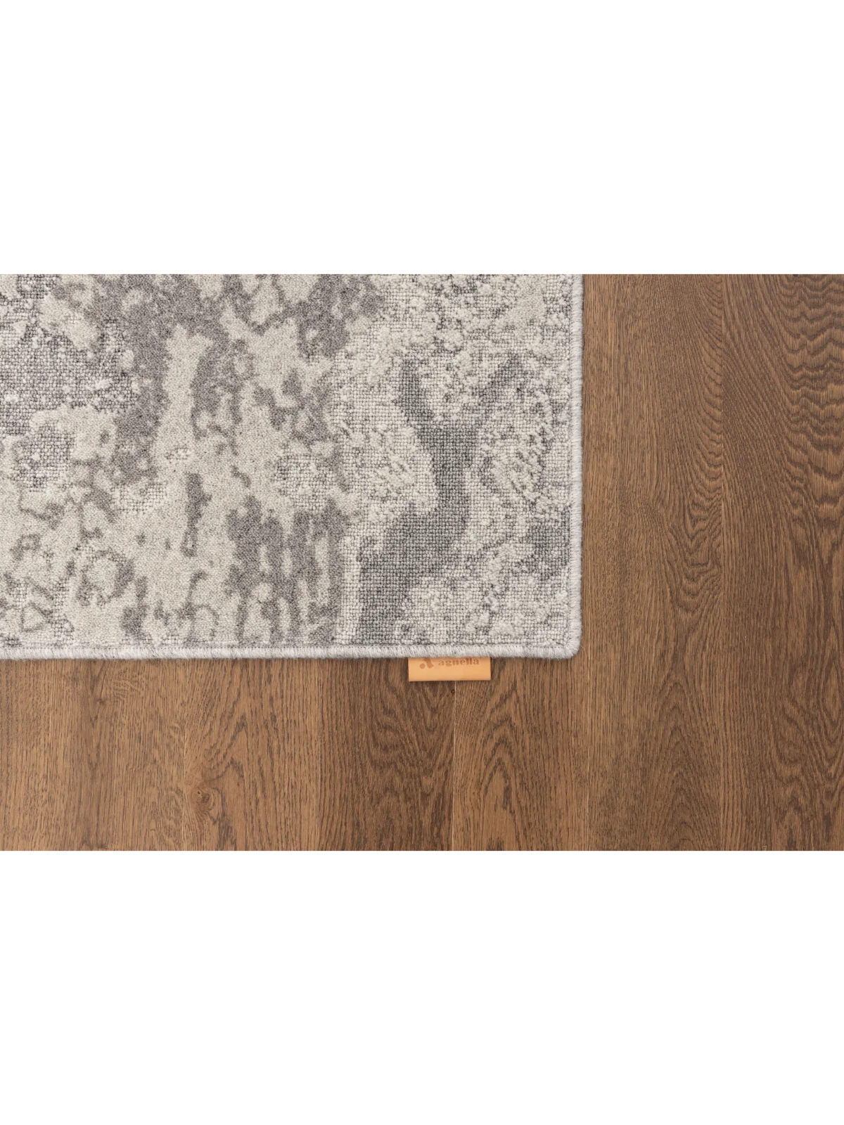 Noble Roho Light Grey