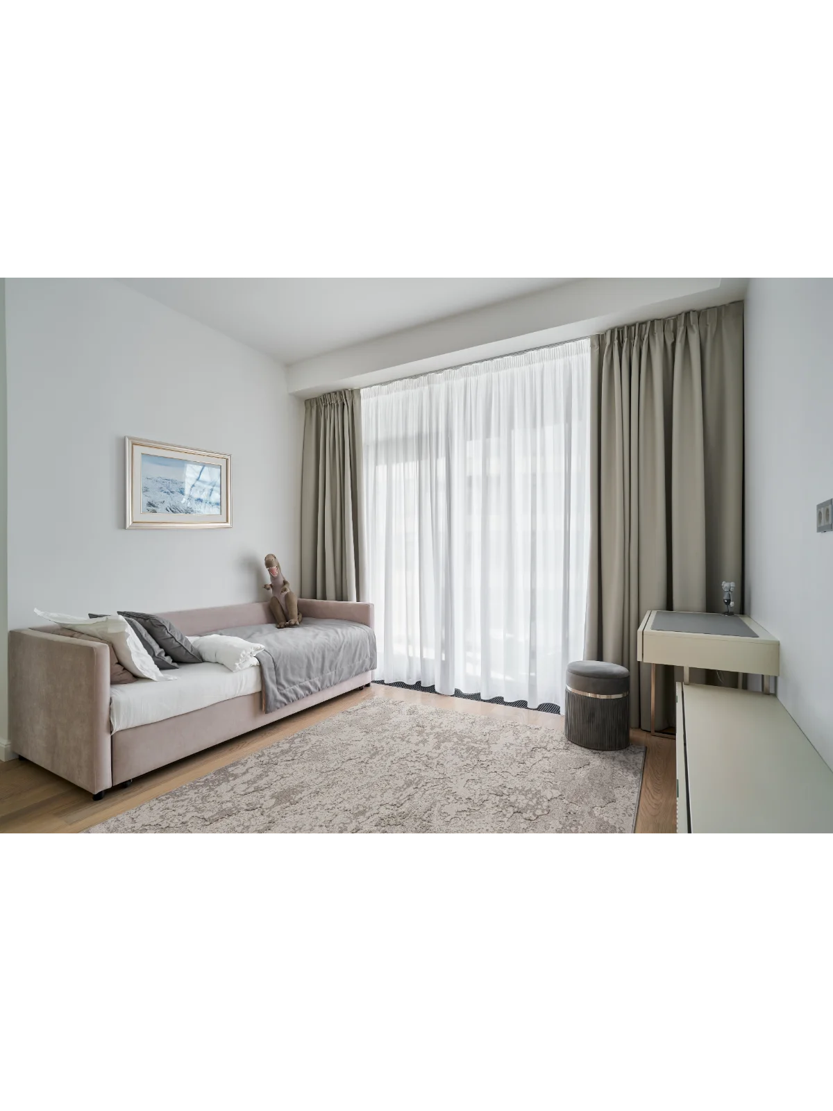 Noble Roho Light Grey
