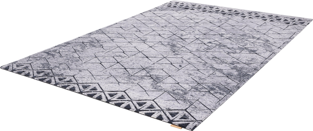 Agnus Bateja Light Grey
